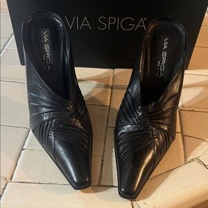Via Spiga Black Leather Mules